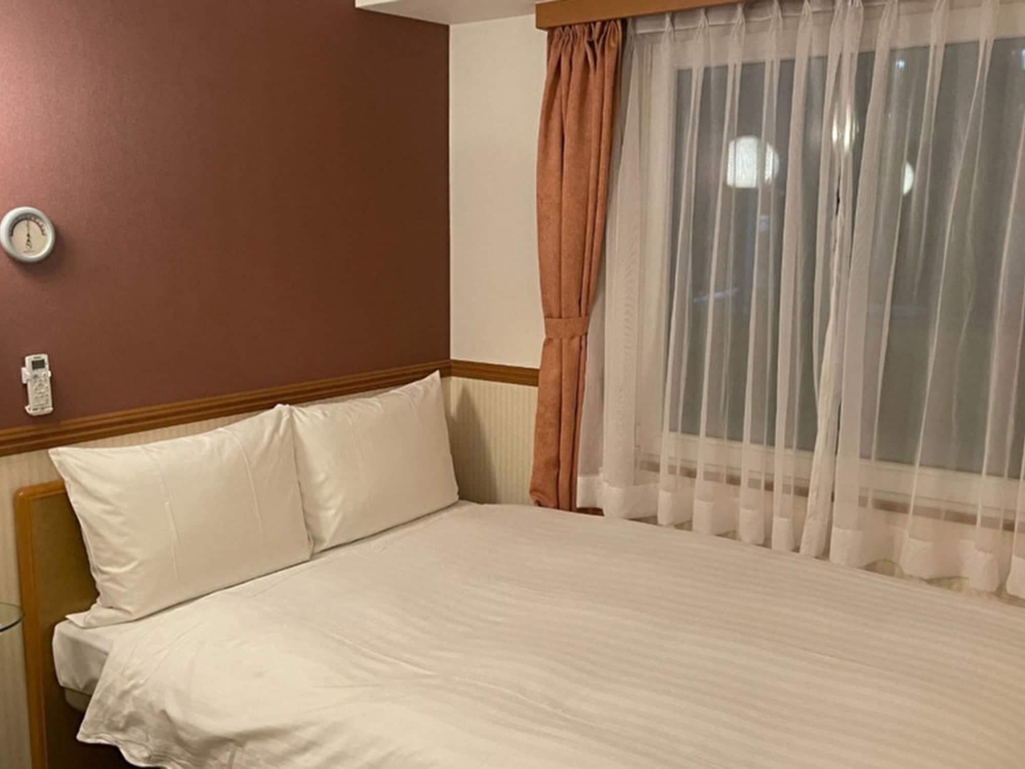 Toyoko Inn Kobe Minatogawa Koen Exterior foto