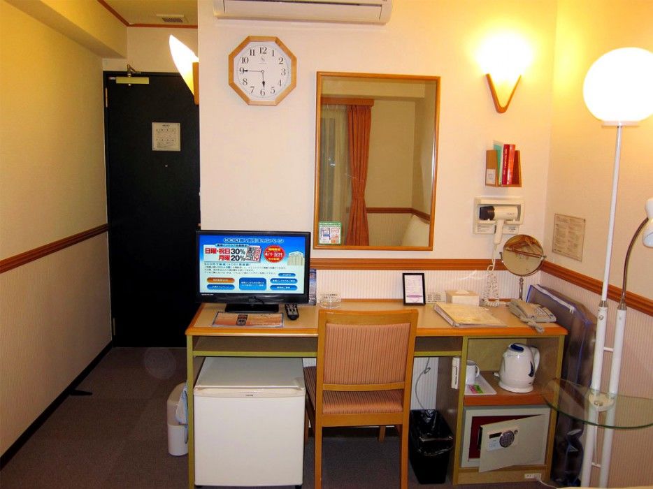 Toyoko Inn Kobe Minatogawa Koen Exterior foto