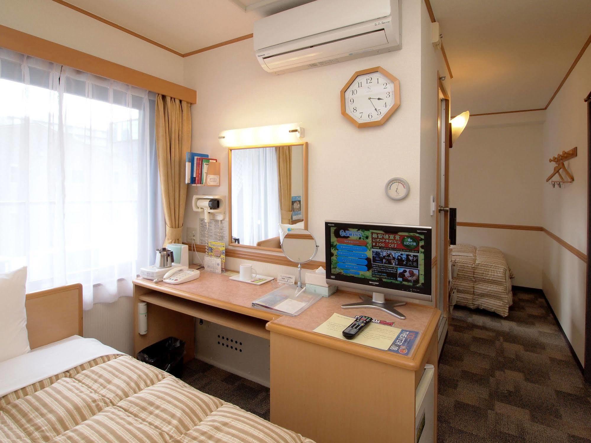 Toyoko Inn Kobe Minatogawa Koen Exterior foto